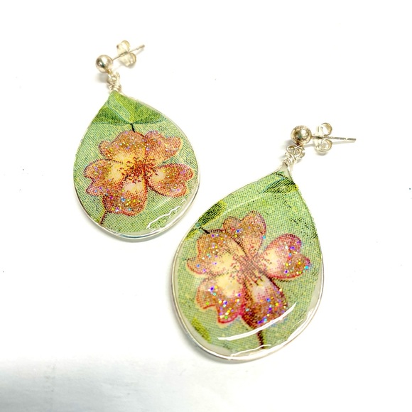 HANDMADE Mixed Media Floral Resin Art Sterling Silver Drop Earrings - Picture 3 of 10